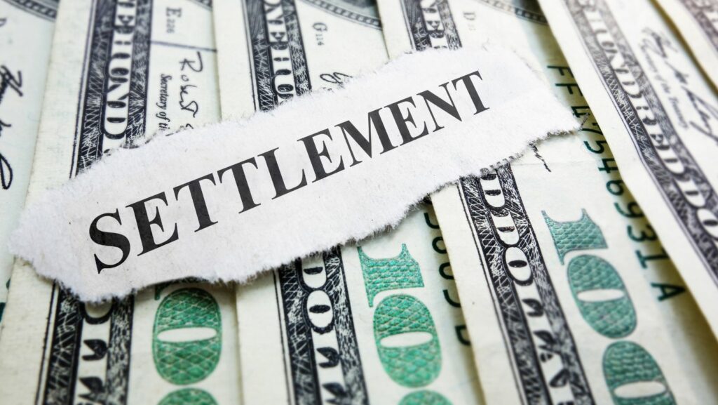 the type of settlement option which pays throughout the lifetimes