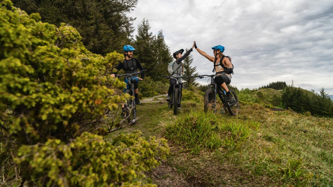 mtb wallpaper 4k
