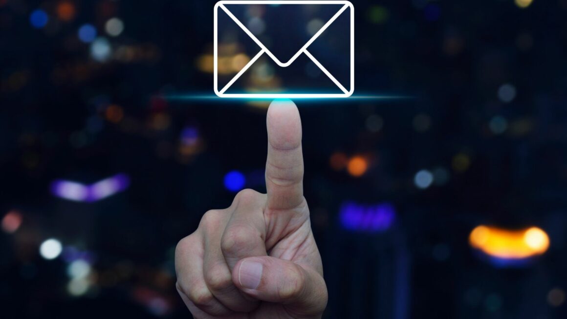 contact thehometrotters .com