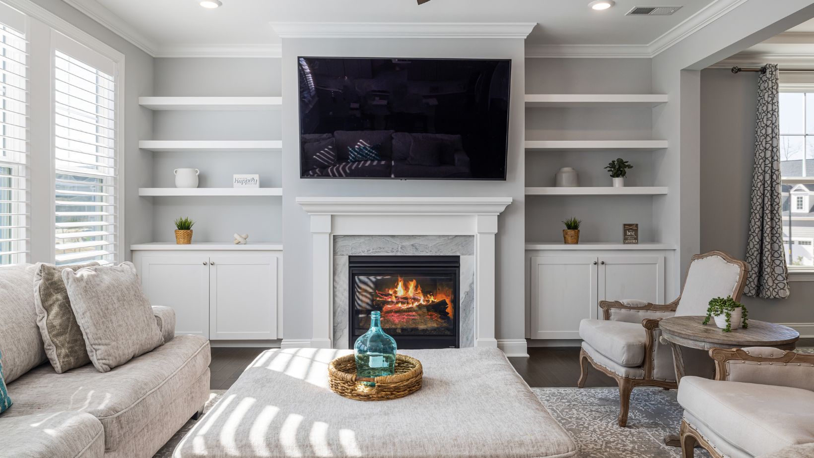 Transform your living room stylish and durable sofa covers