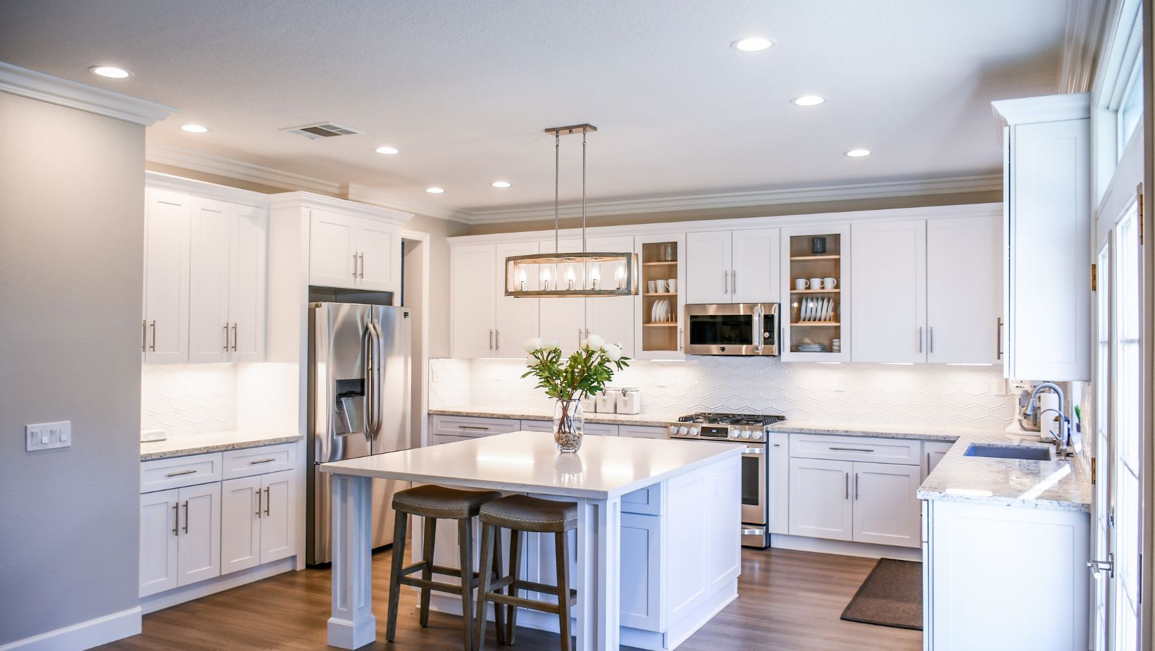 Pvc edge banding in the kitchen trends and applications