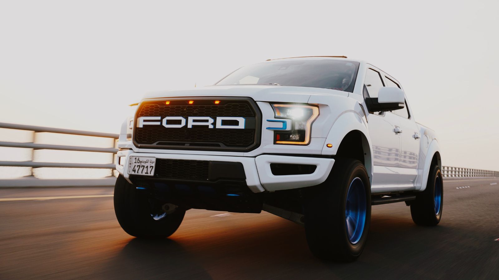Why lifted suvs are the perfect blend of power and style