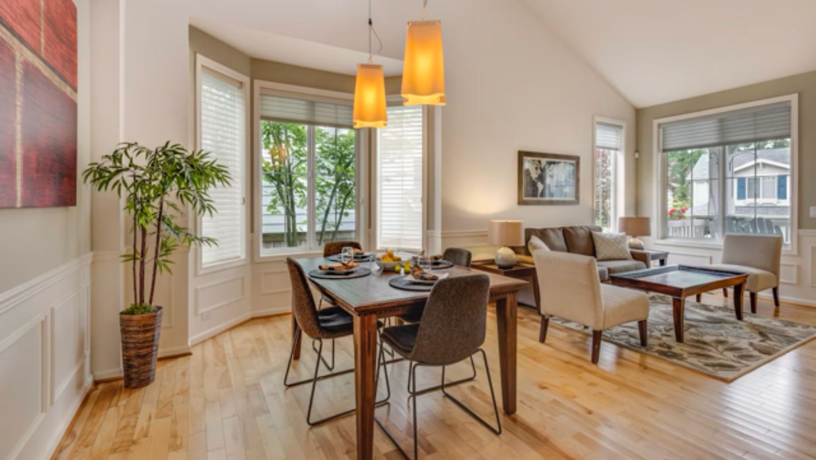 Secret weapon realtors use furniture rentals for staging homes