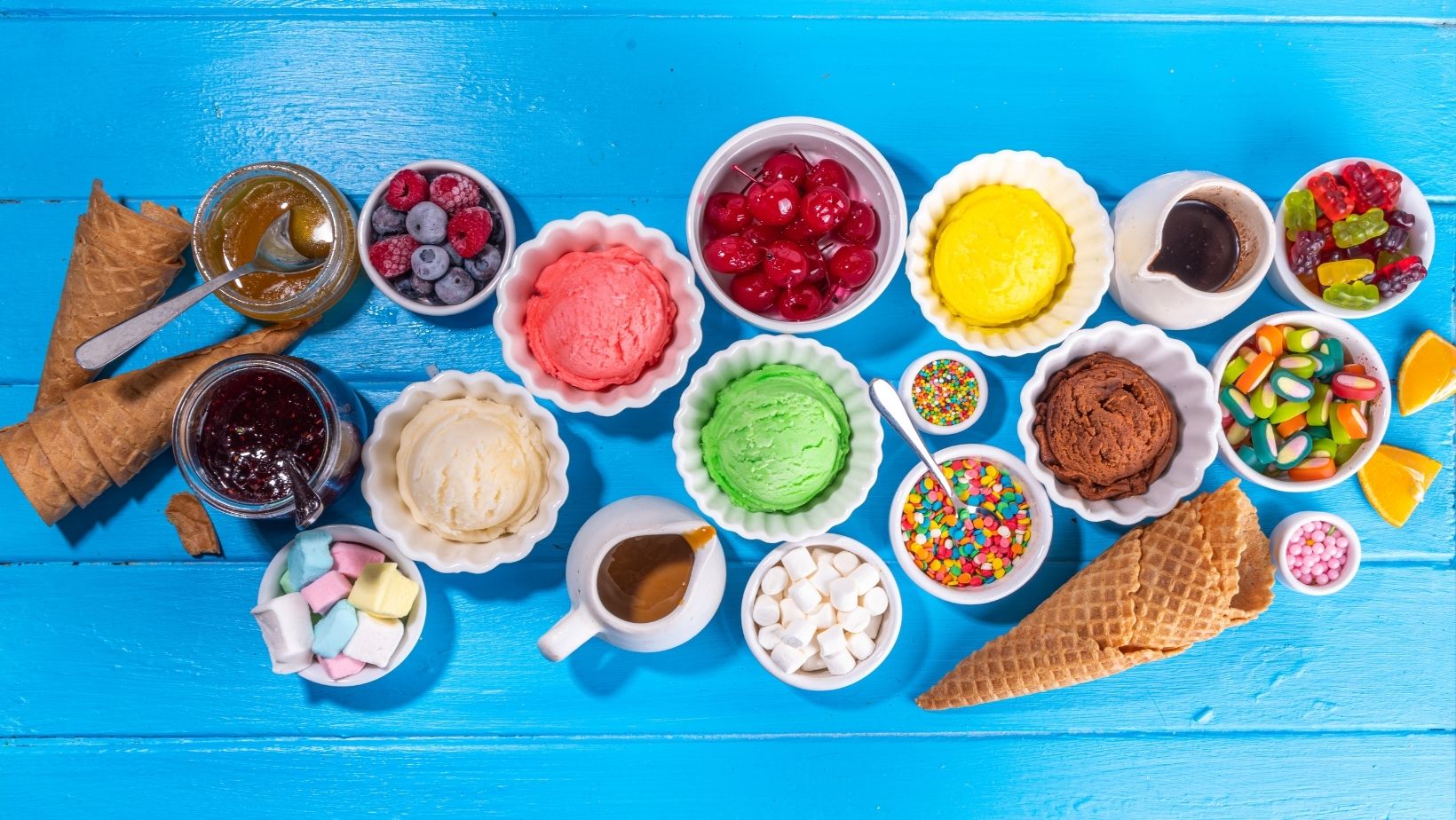Vikki nicolai la crosse wi explains how to create the perfect diy ice cream bar for summer entertaining at home