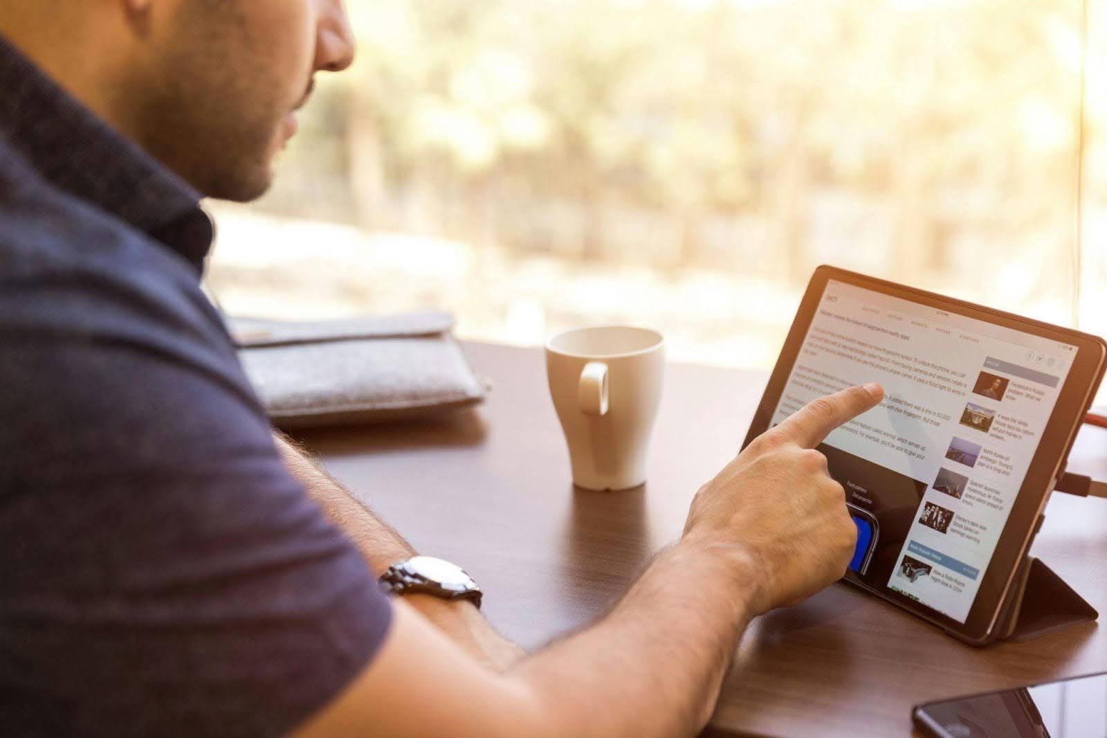 Are you spending too much time online how to spot and fix digital burnout