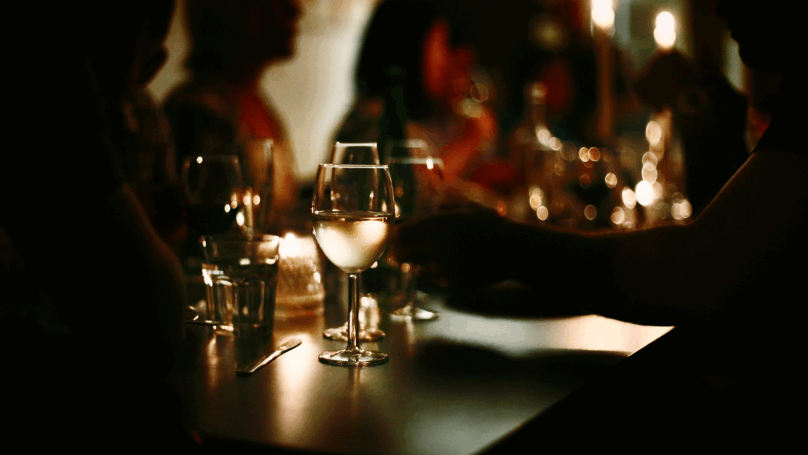 Exploring sacramentos vibrant nightlife a womans guide to unforgettable evenings