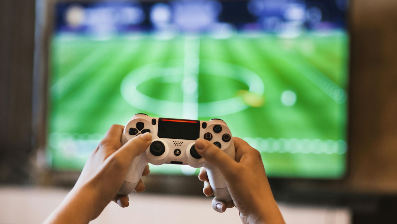 What drives growth in digital gaming platforms