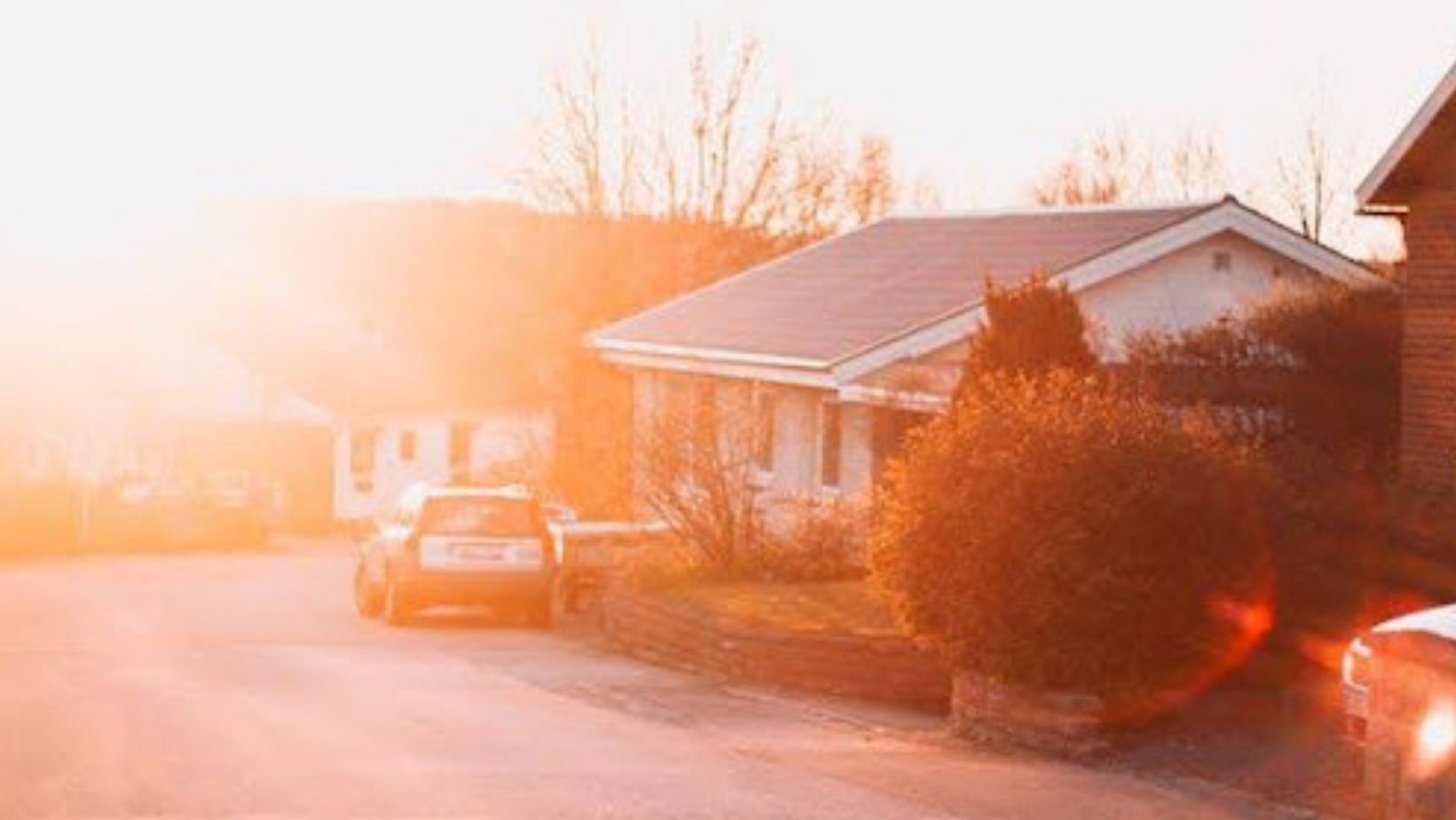 How to choose a neighborhood in an unfamiliar city
