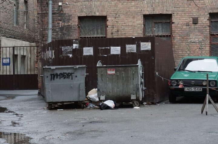 dumpster rental, dumpster size options, dumpster twice, heavy debris cleanup, waste disposal services, affordable dumpster rental, local dumpster providers, construction debris dumpster, same day dumpster delivery, short-term dumpster rental