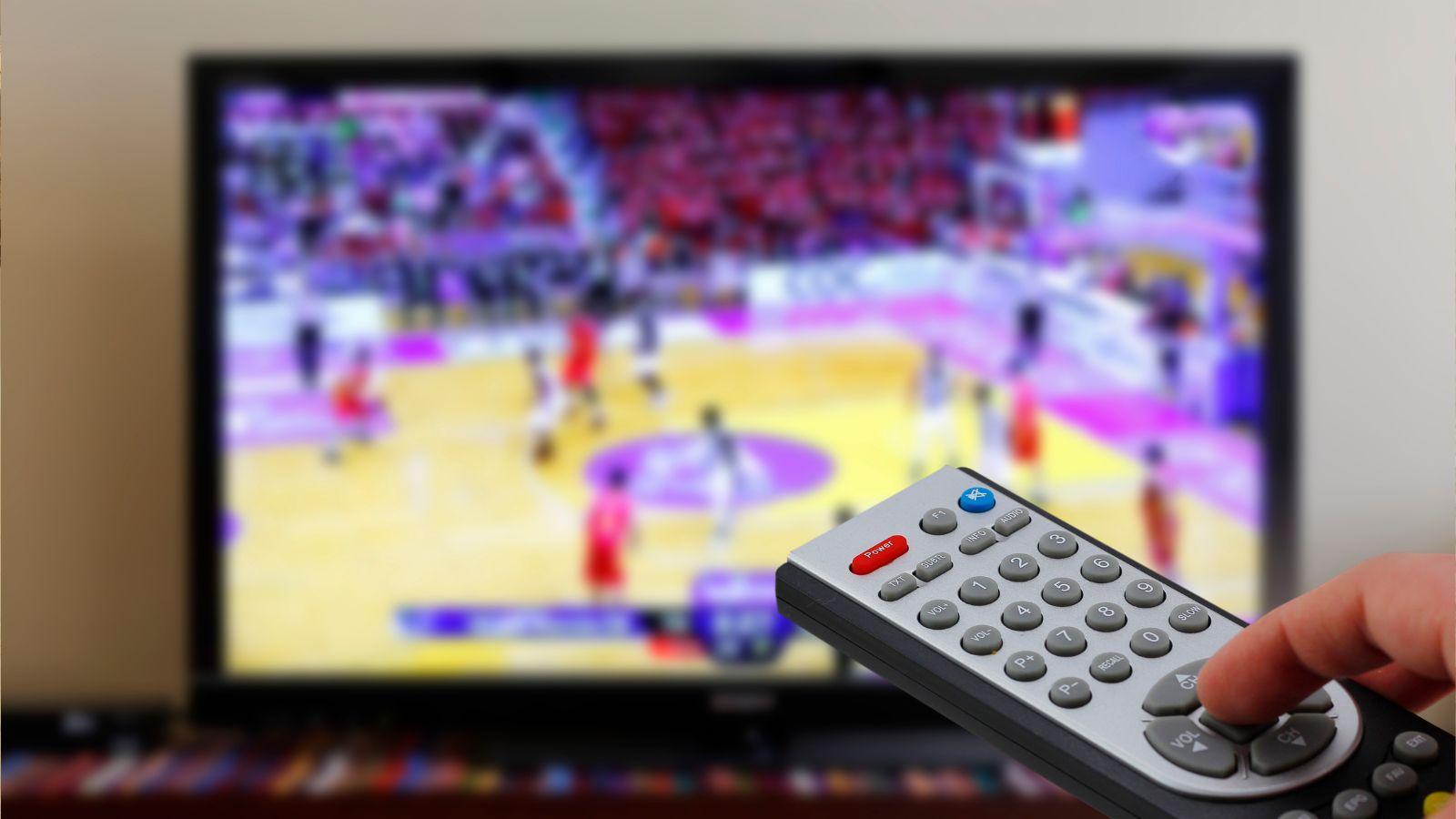 nba home setup, watching nba at home, nba viewing setup, best sports room ideas, nba fan man cave, sports lounge design, basketball viewing area, nba game room, home theater nba, nba entertainment room