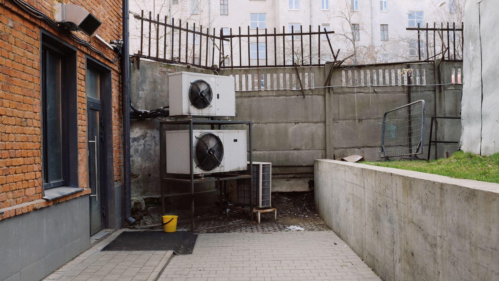 arnold ac repair, ac noise repair arnold, strange ac sounds arnold, ac troubleshooting arnold, ac maintenance arnold, ac noise diagnosis arnold, air conditioning problems arnold, ac service arnold, ac noise causes arnold, ac repair specialists arnold